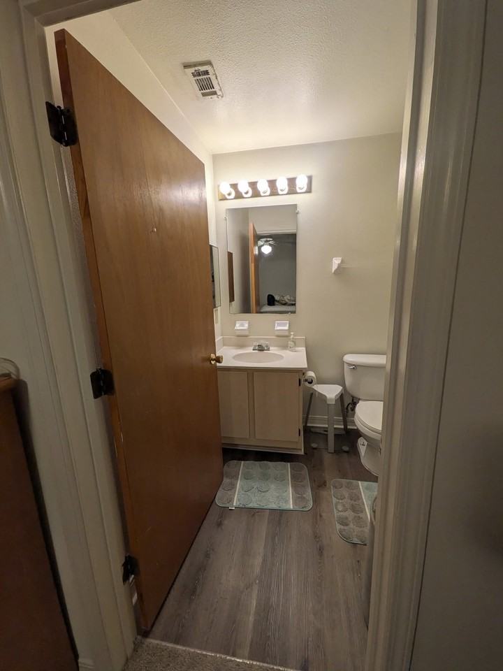 700 N Heritage Cir #721 - Photo 5 of 13