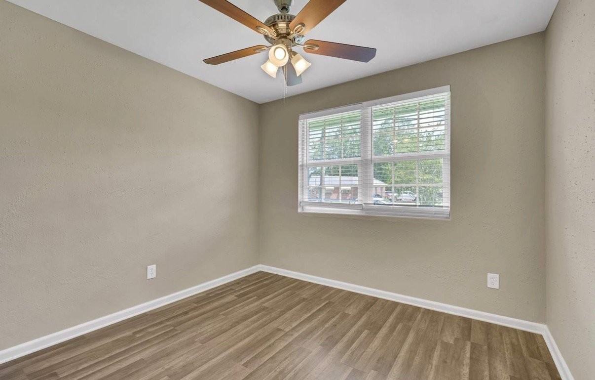 5266 Carder St #3 - Photo 7 of 10