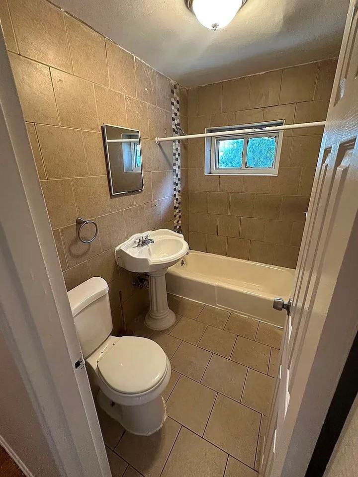 327 Roseville Ave #B3 - Photo 6 of 6