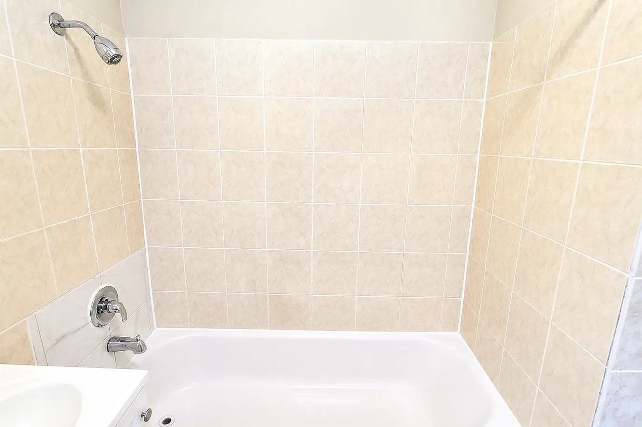 16 Nursery St #2 - Photo 6 of 7