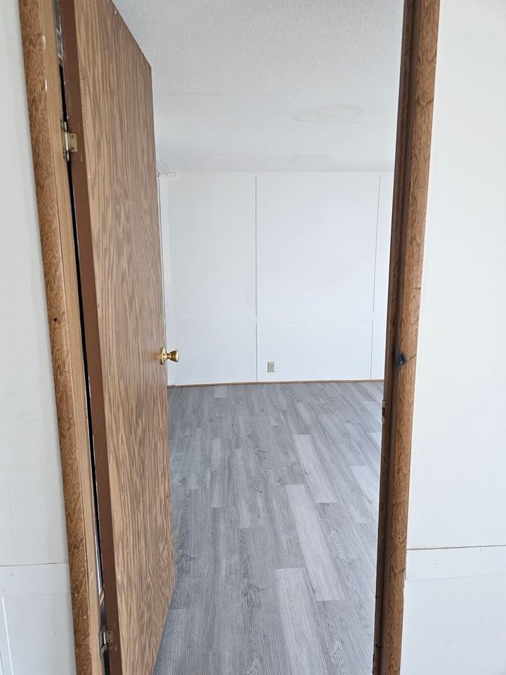 34 Sunny Ln - Photo 4 of 19