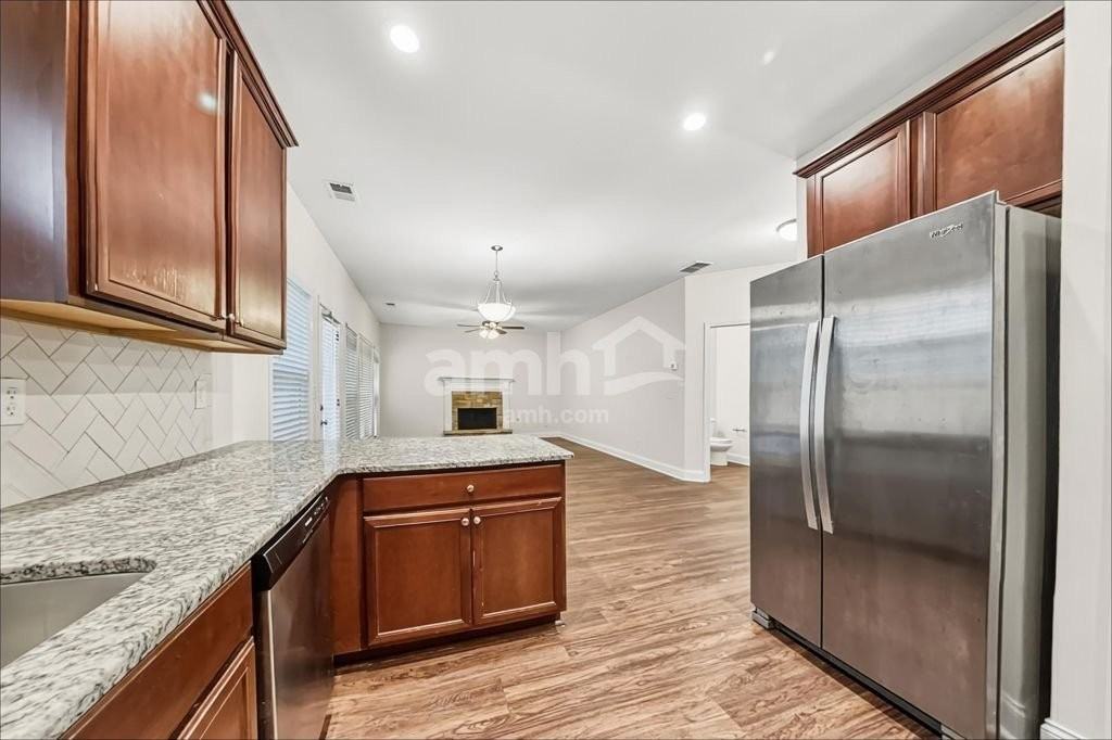 234 Augusta Woods Dr - Photo 2 of 19