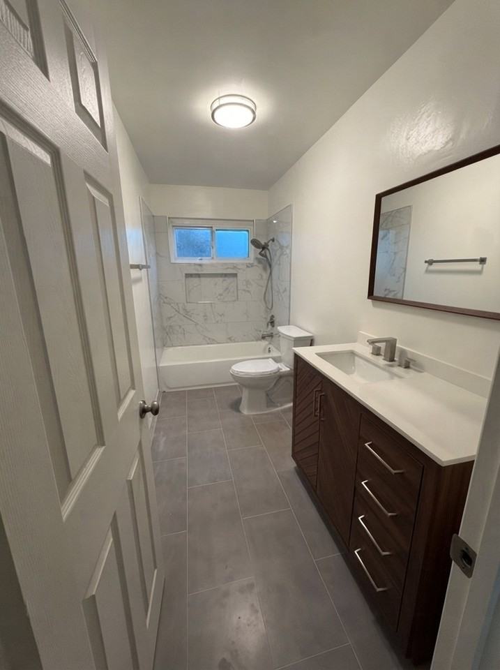 612 Fremont Ave #2 - Photo 2 of 5