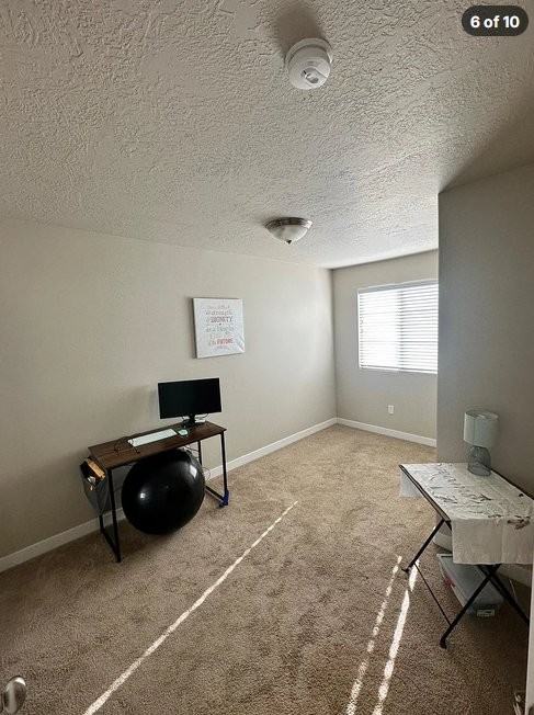 11224 S Summer Heights Dr - Photo 3 of 10