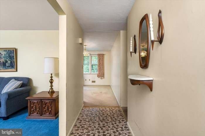 25 Black Pine Dr - Photo 2 of 15