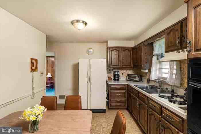 25 Black Pine Dr - Photo 7 of 15
