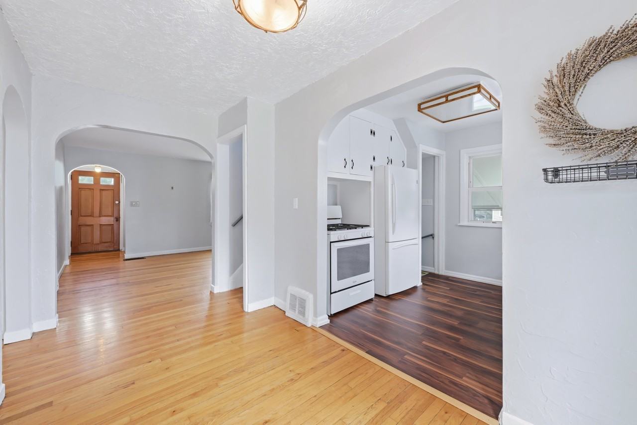 176 Dutch Ln - Photo 6 of 19