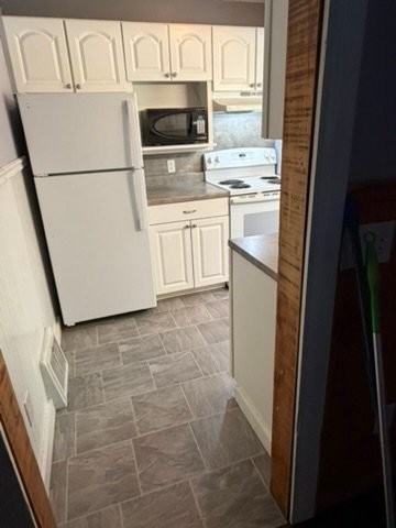 183 White Mills Rd - Photo 4 of 22