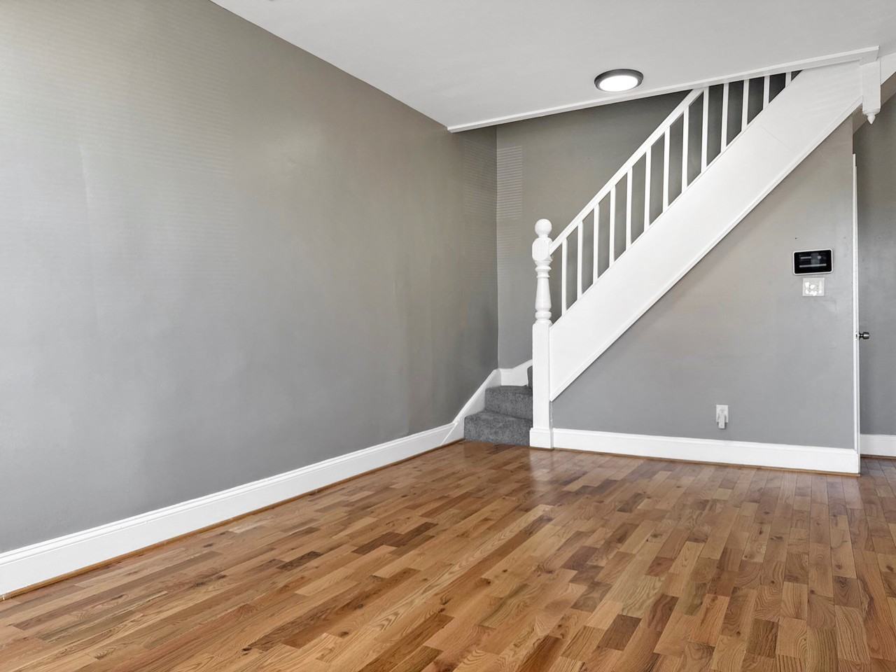 2265 Reisterstown Rd #TH - Photo 5 of 24