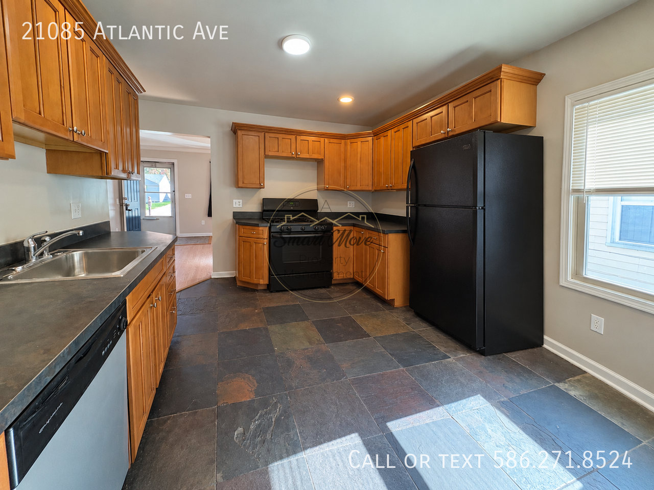 21085 Atlantic Ave - Photo 6 of 15