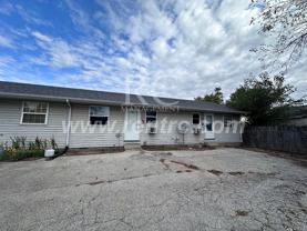 125 N Scott St Apt A4 #N - Photo 1 of 1
