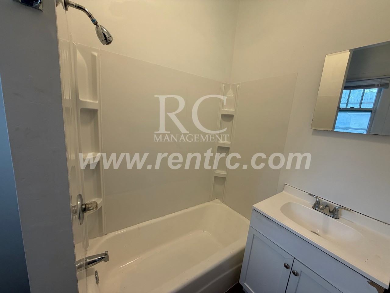 19 N Collett St #S - Photo 4 of 12