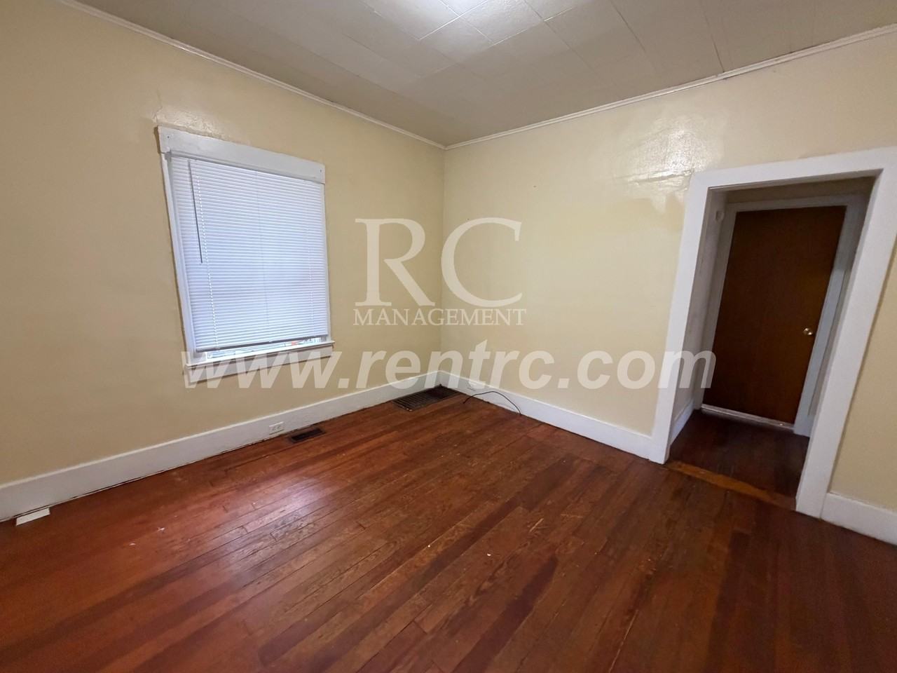 19 N Collett St #S - Photo 6 of 12
