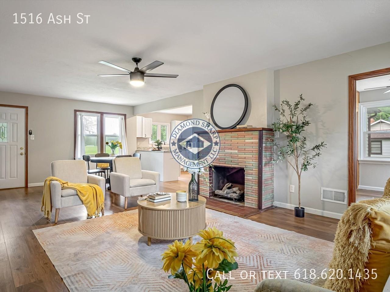 1516 Ash St - Photo 4 of 11