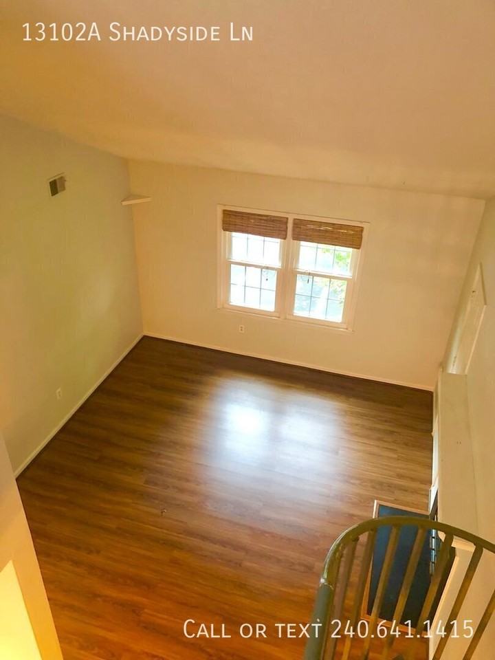 13102A Shadyside Ln - Photo 3 of 19