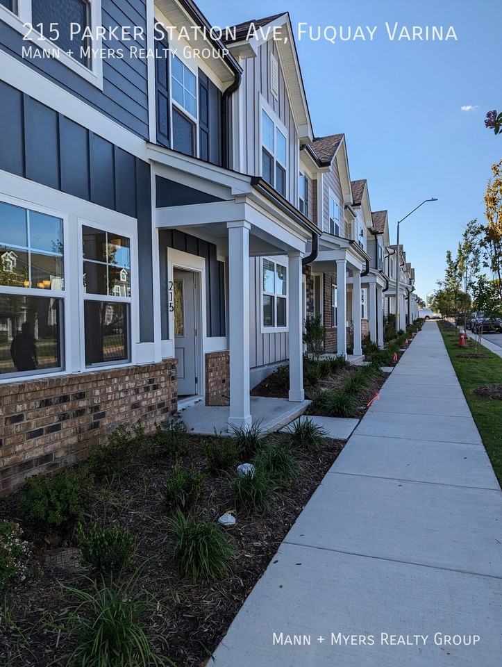 215 Parker Station Ave - Photo 3 of 46