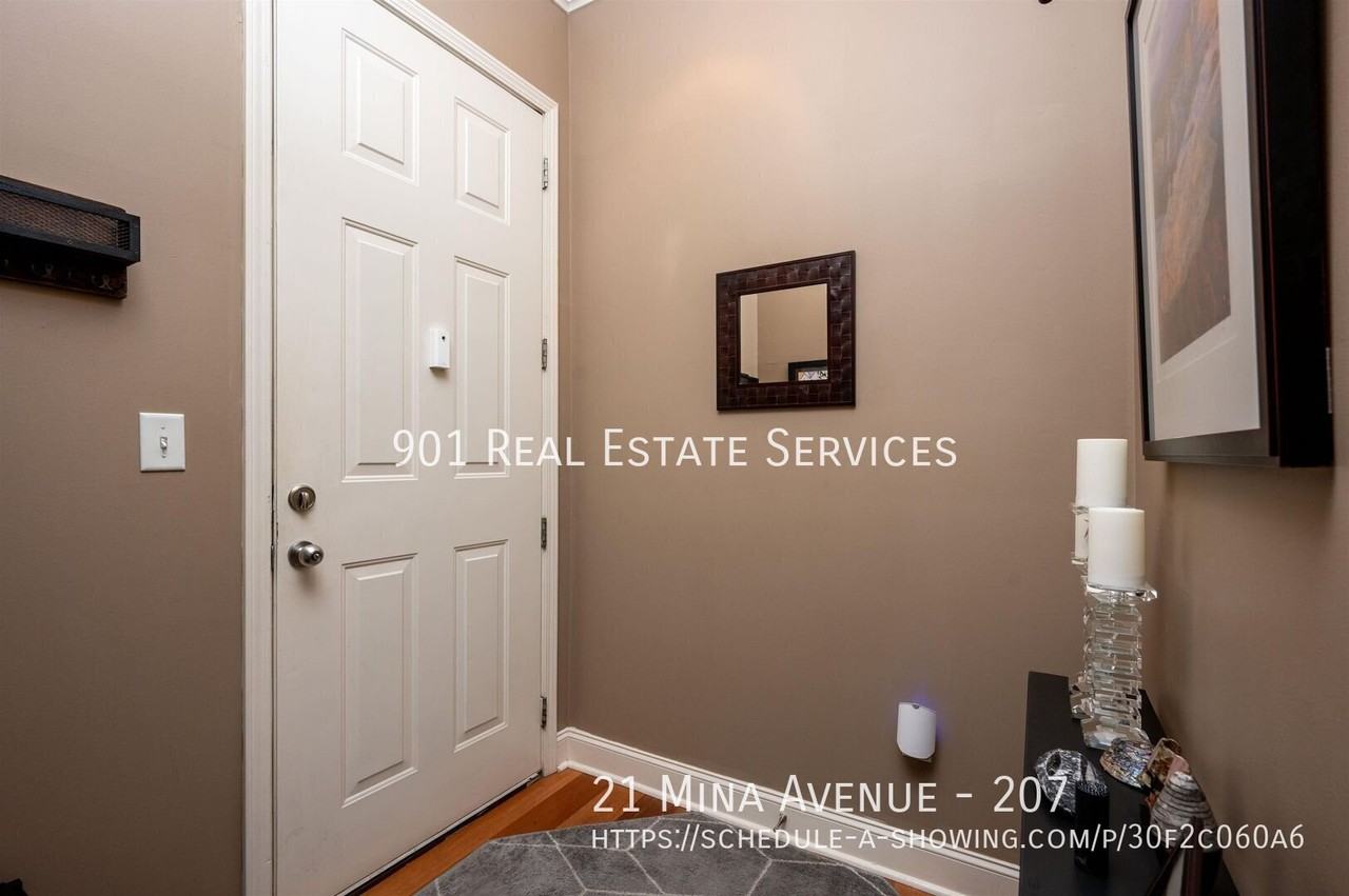 21 Mina Ave #207 - Photo 5 of 29