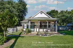 1038 Meda St - Photo 1 of 1