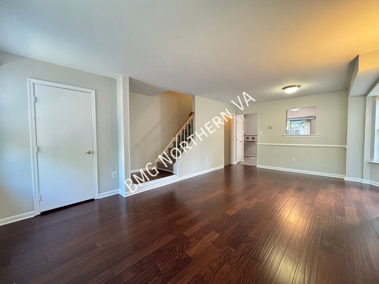 6807 Chasewood Cir - Photo 4 of 44