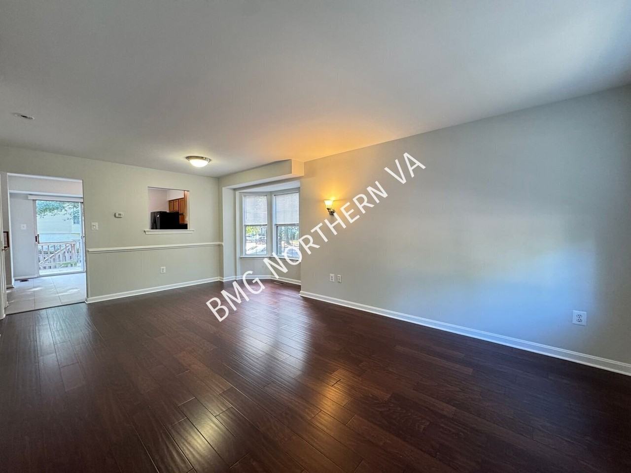 6807 Chasewood Cir - Photo 5 of 44