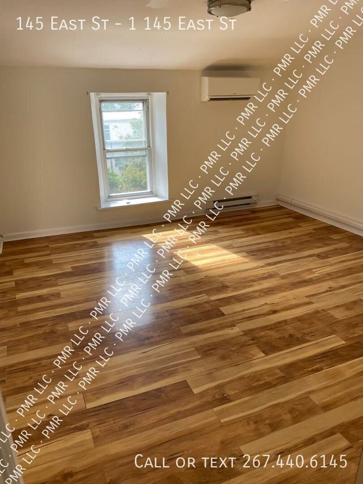 145 East St - Photo 7 of 13