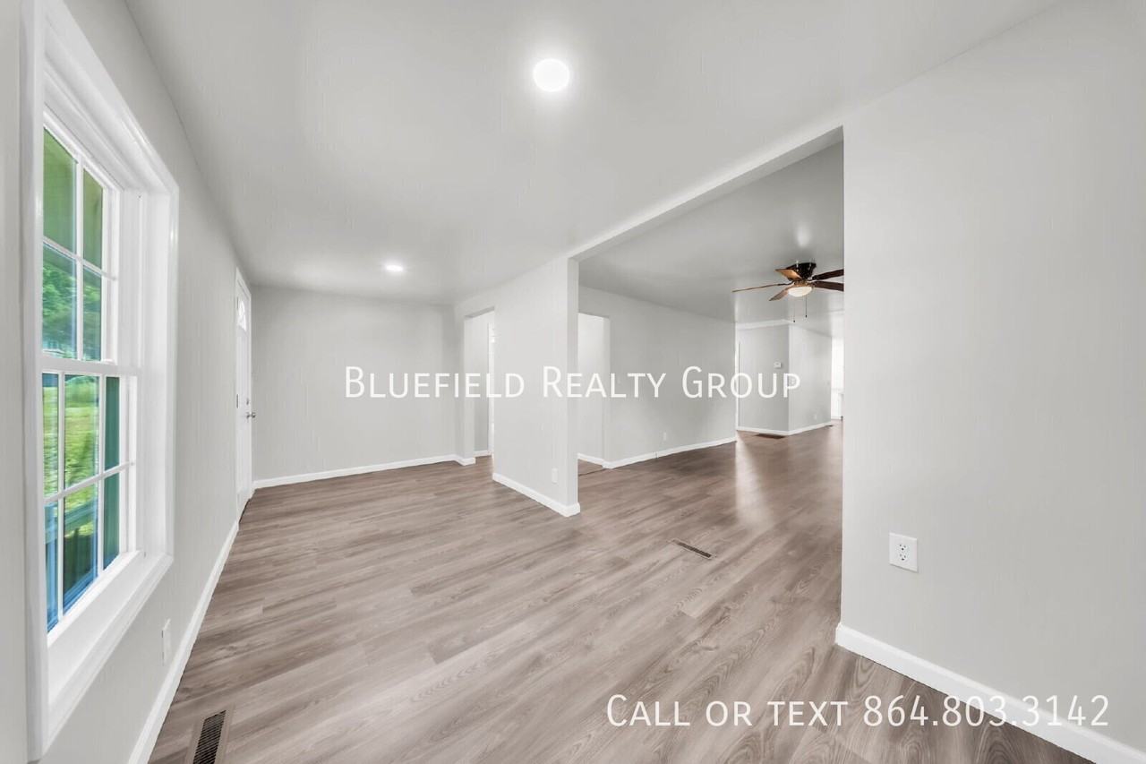 108 Georgia St - Photo 5 of 28