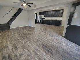 907 Short St #B - Photo 1 of 1
