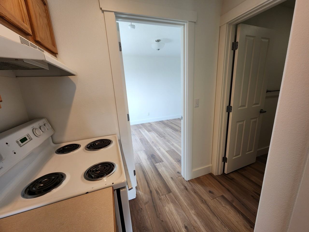 6 Big River Dr #4 - Photo 4 of 17