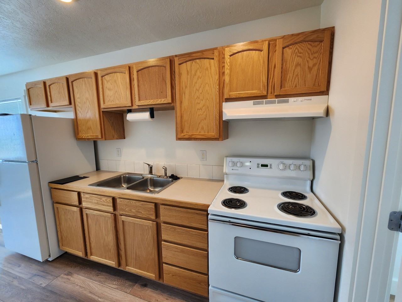 6 Big River Dr #4 - Photo 5 of 17