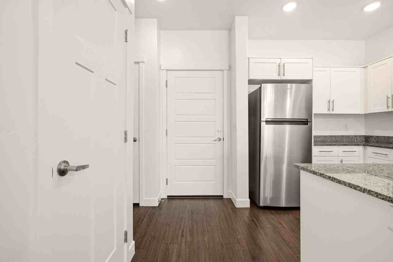 217 N 670 E #105 - Photo 3 of 24