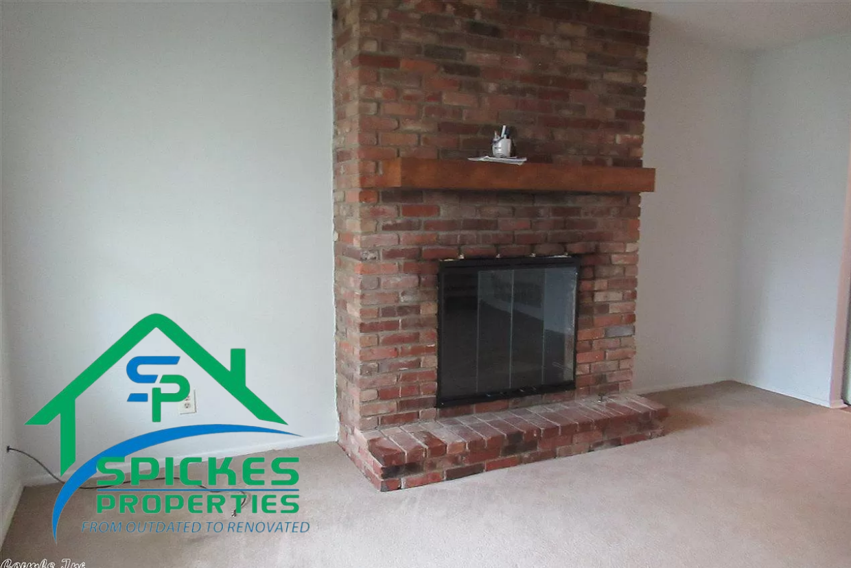 1804 Neely St #1 - Photo 4 of 10