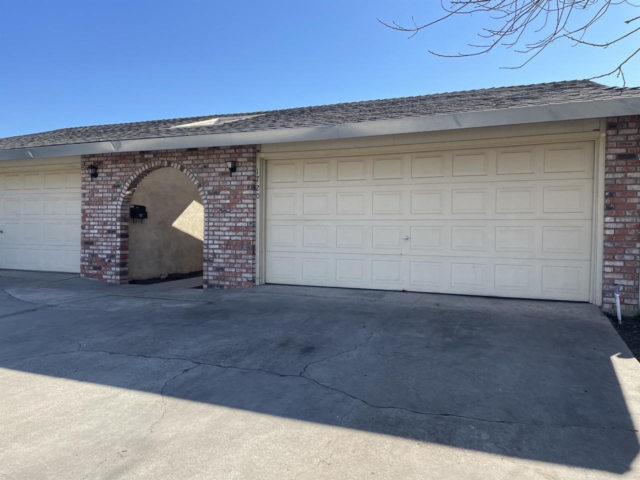 1720 Floyd Avenue - Photo 2 of 20
