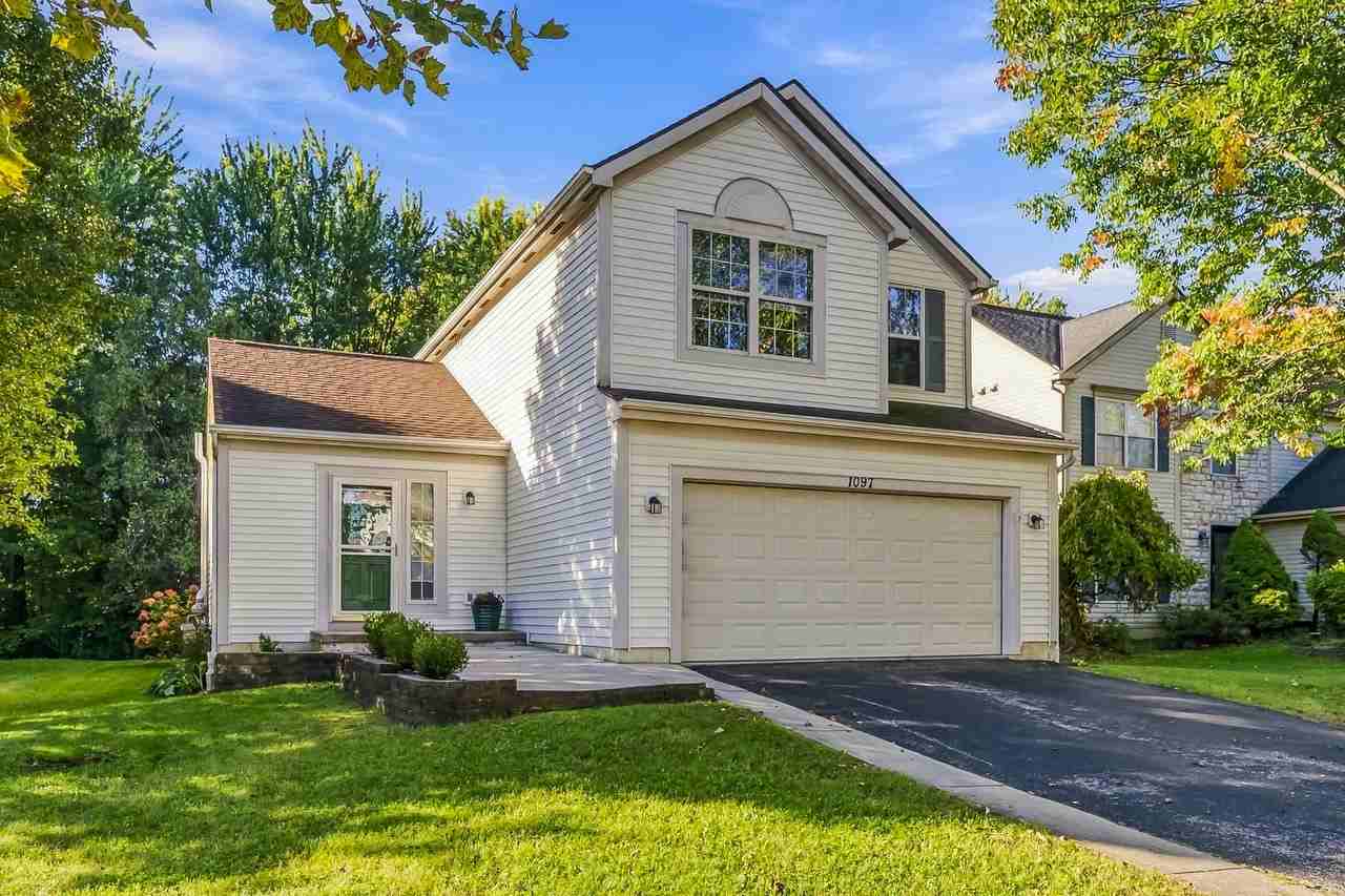 1097 Pebble Brook Dr #1 - Photo 2 of 35