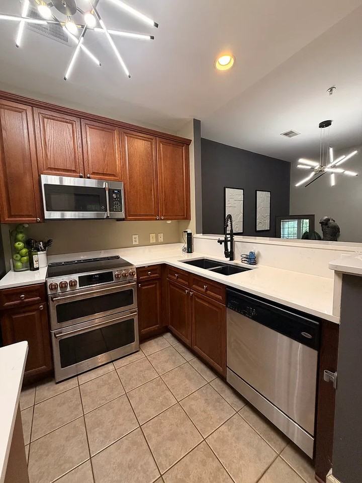 7223 Althorp Way #N4 - Photo 5 of 12