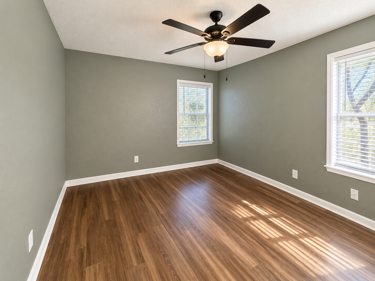 1216 White Avenue - Photo 5 of 8