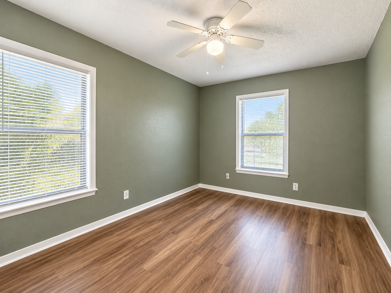 1216 White Avenue - Photo 6 of 8