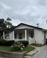 featured image of 6000 Eleanor St #1