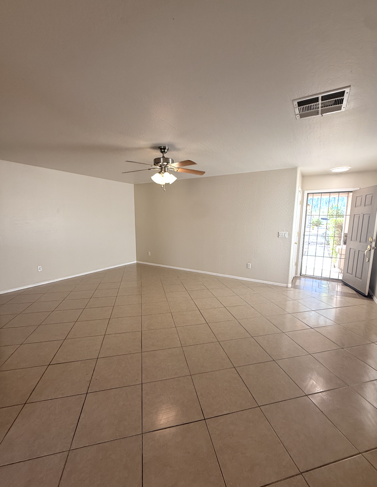 1241 S 227th Ave #1 - Photo 4 of 22