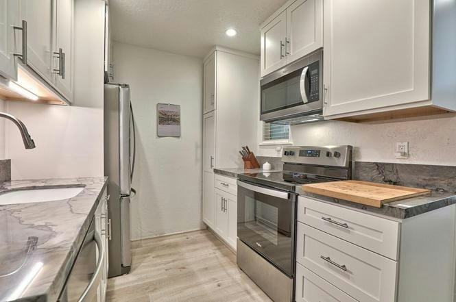 3107 Golden Oaks Lane, Unit 42 - Photo 3 of 19