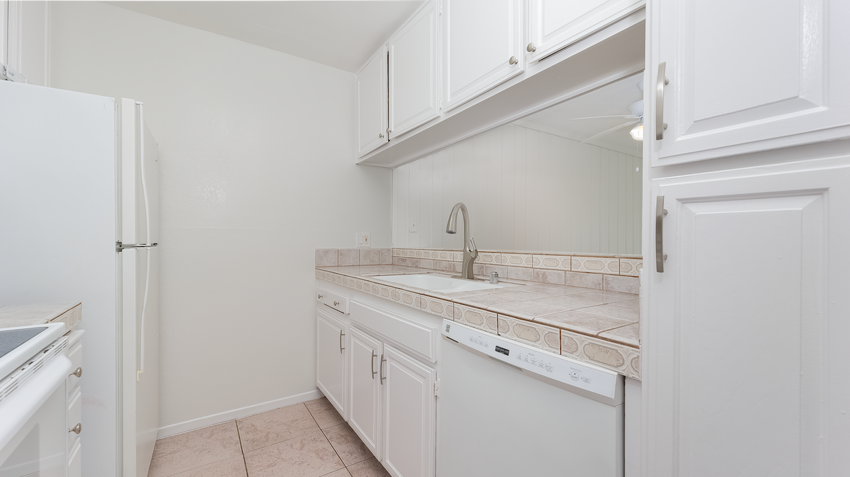 999 North Pacific Street, Unit 53 - Photo 6 of 14