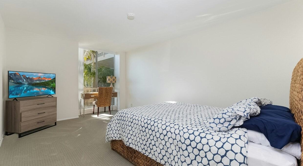 999 North Pacific Street, Unit 53 - Photo 7 of 14