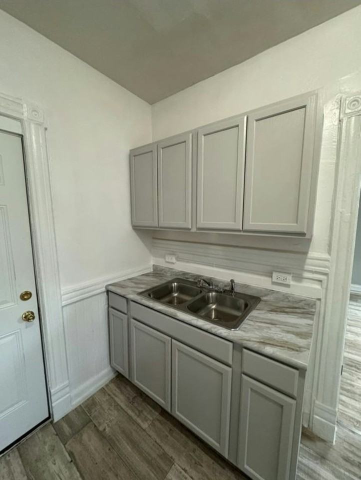 24-26 South Ave, Cortland, Unit 26-1 - Photo 4 of 12