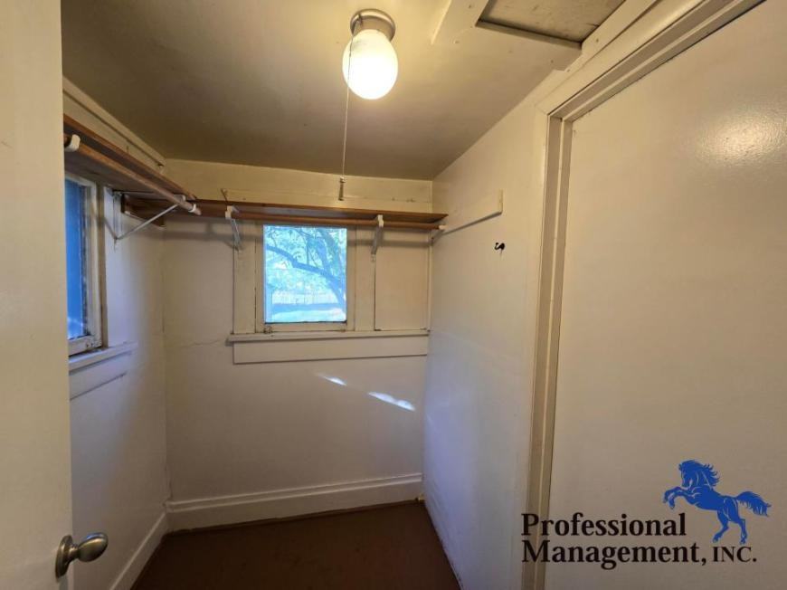 133 Grand Ave - Photo 7 of 9