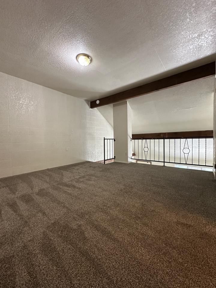 1141 28th St W - Photo 6 of 9