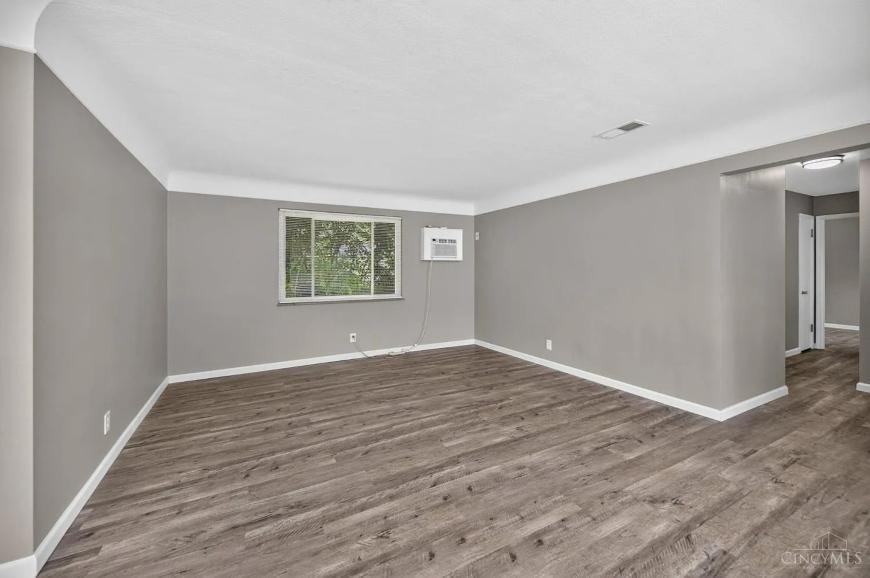 5845 Salvia Ave - Photo 2 of 10