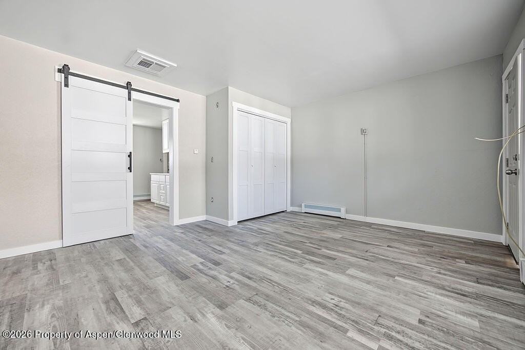 205 E Victory Way - Photo 4 of 21