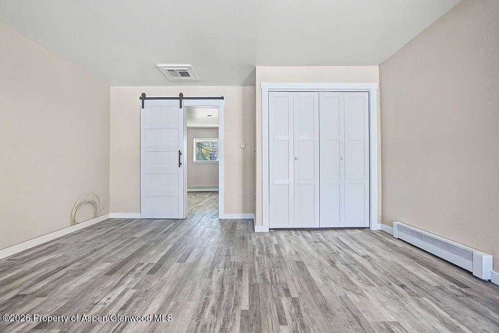 205 E Victory Way - Photo 5 of 21