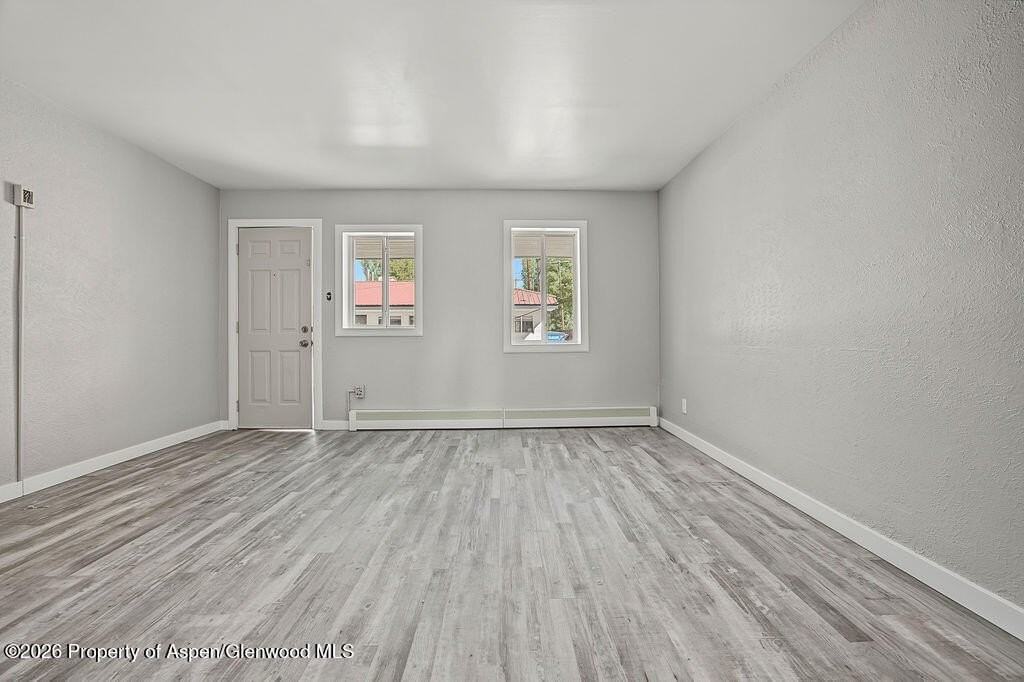 205 E Victory Way - Photo 7 of 21