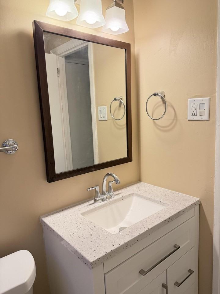 124 Taylor St - Photo 6 of 14