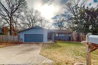 15 Churchill Dr - Photo 1 of 1